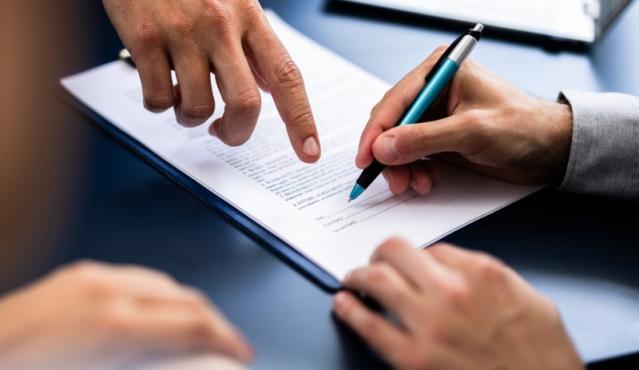 signature de contrat 
